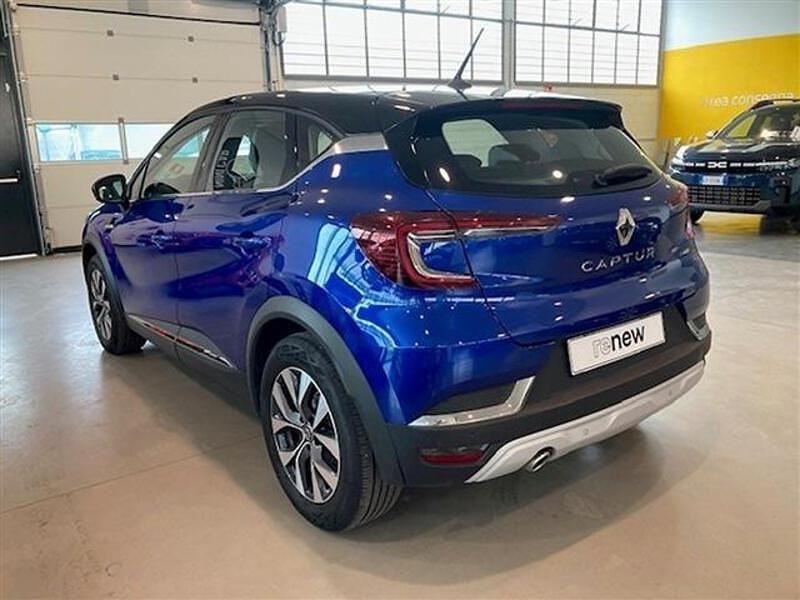 Usata Renault Captur Intens 91 CV (66 kW) 2021 Blu SUV
