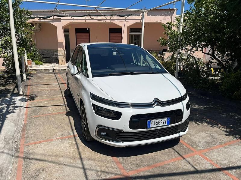 Bianco Usata 2017 Citroën C4 Picasso Shine Monovolume | 9500 € - Immagine 1/4