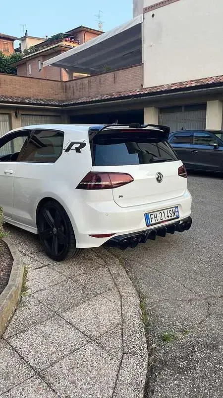 Usata VW Golf VII R 300 CV (220 kW) 2014 Bianco Berlina