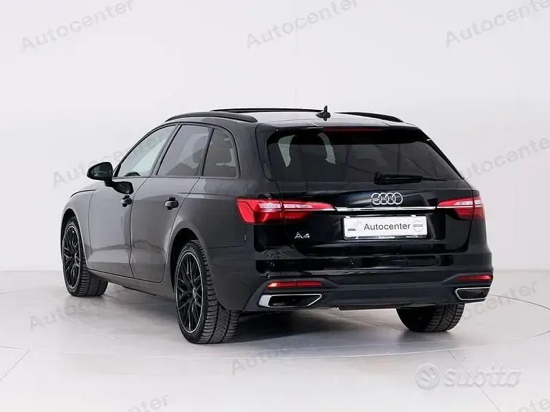 Usata Audi A4 Business 163 CV (119 kW) 2021 Nero Station wagon