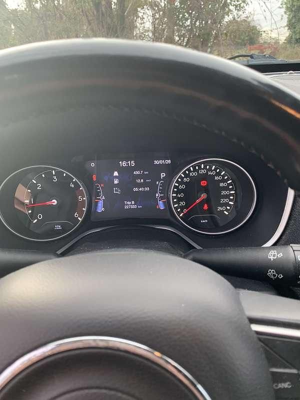 Usata Jeep Compass Limited 140 CV (102 kW) 2017 SUV