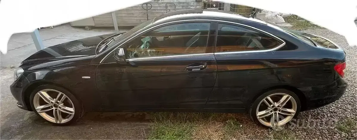 Usata Mercedes C220 170 CV (125 kW) 2011