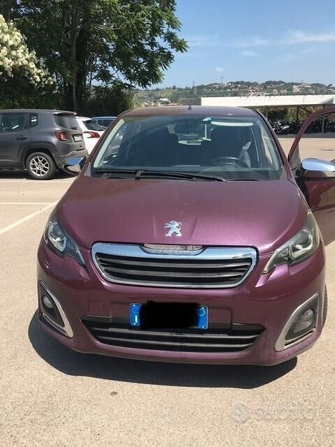 Usata 2016 Peugeot 108 Allure Due volumi | 7800 € (Buon prezzo) - Immagine 1/4