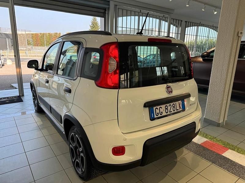 Usata Fiat Panda City Life 70 CV (51 kW) 2021 Bianco Utilitaria