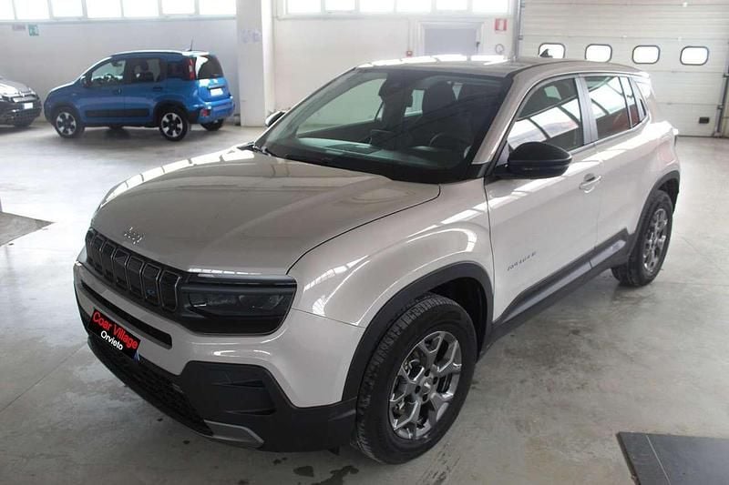 Usata Jeep Avenger EV Longitude 114 kW (156 CV) 2023 Grigio SUV
