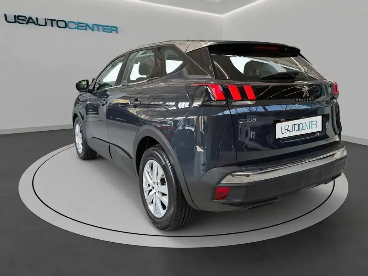Usata Peugeot 3008 Active 131 CV (96 kW) 2021 No colore su stato d'uso SUV