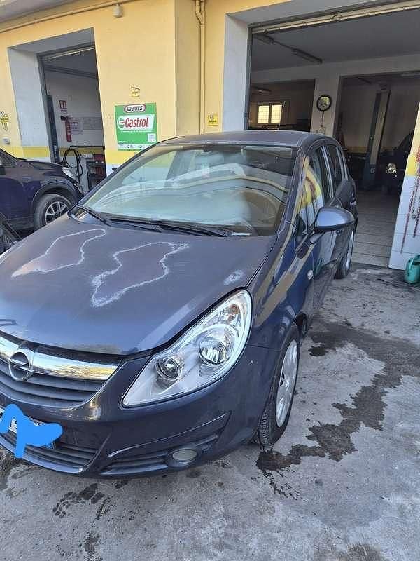 Usata 2008 Opel Corsa Enjoy Tre volumi | 1400 € (Ottimo prezzo) - Immagine 1/4