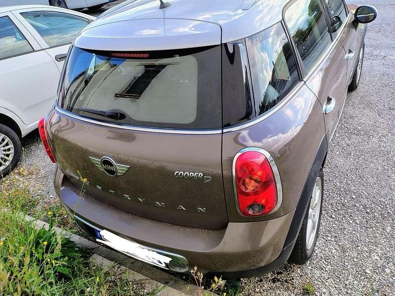 Usata Mini Cooper D Countryman 111 CV (81 kW) 2013 Marrone SUV