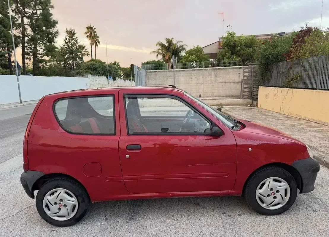Usata Fiat 600 Active 54 CV (39 kW) 2008 Utilitaria
