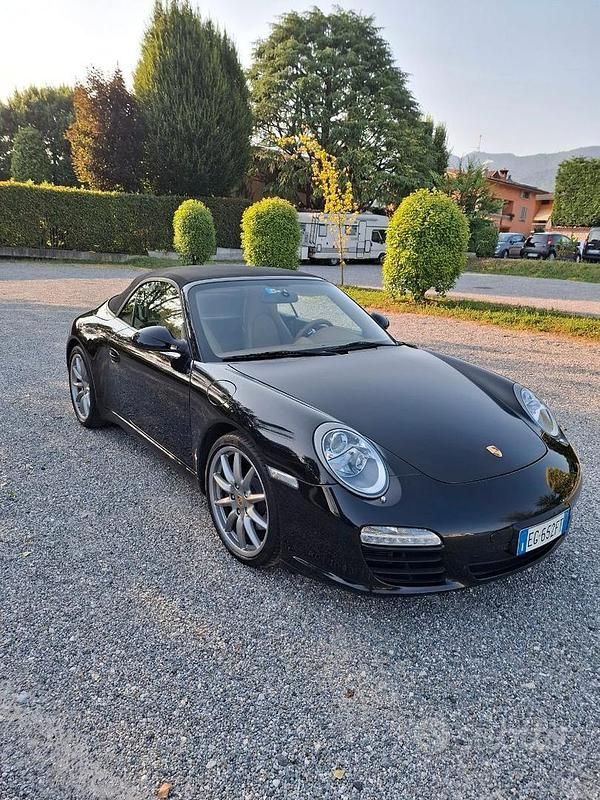 Usata Porsche 997 340 CV (250 kW) 2011 Nero Cabrio