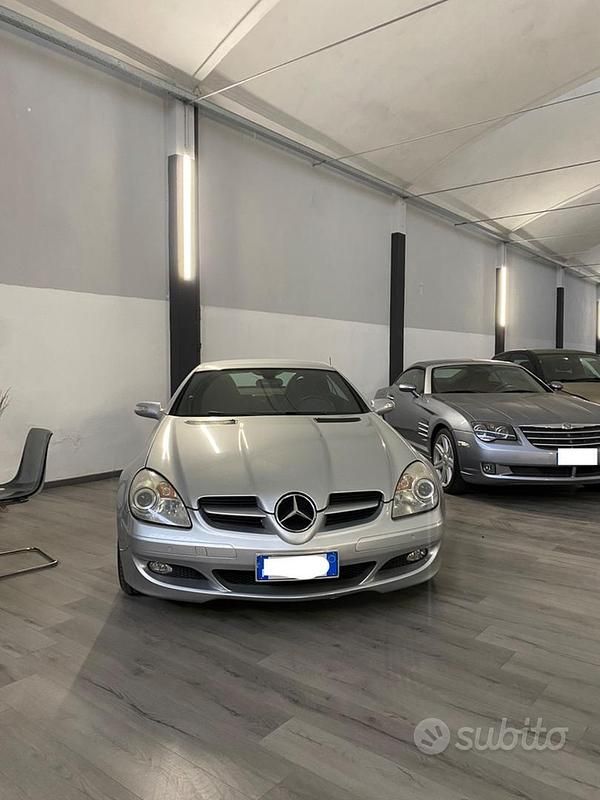 Usata Mercedes SLK200 163 CV (119 kW) 2005 Grigio Cabrio