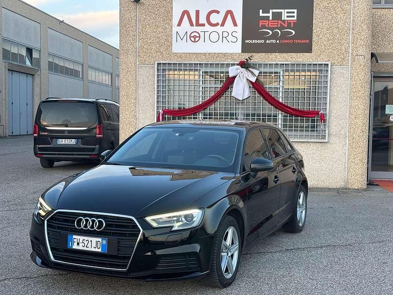 Usata Audi A3 Business 131 CV (96 kW) 2019 Nero Berlina