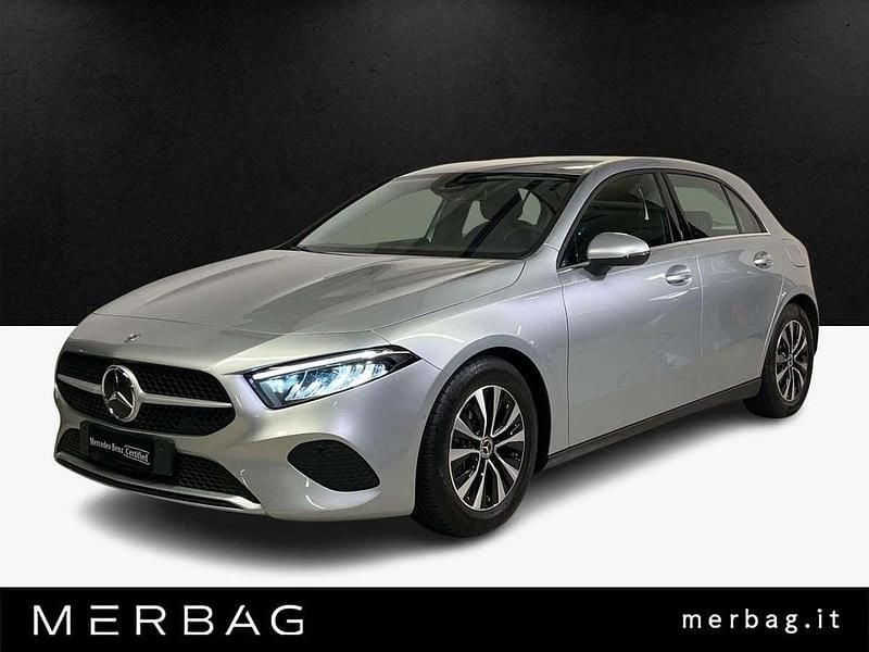 Usata Mercedes A180 Advanced 116 CV (85 kW) 2025 Argento Berlina
