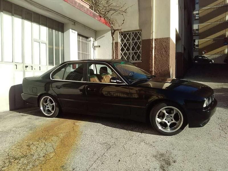 Usata BMW M5 315 CV (231 kW) 1989 Nero Berlina