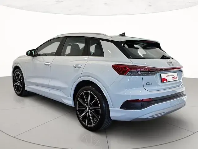 Usata Audi Q4 e-tron Advanced 210 kW (286 CV) 2025 Bianco ghiacciaio metallizzato SUV