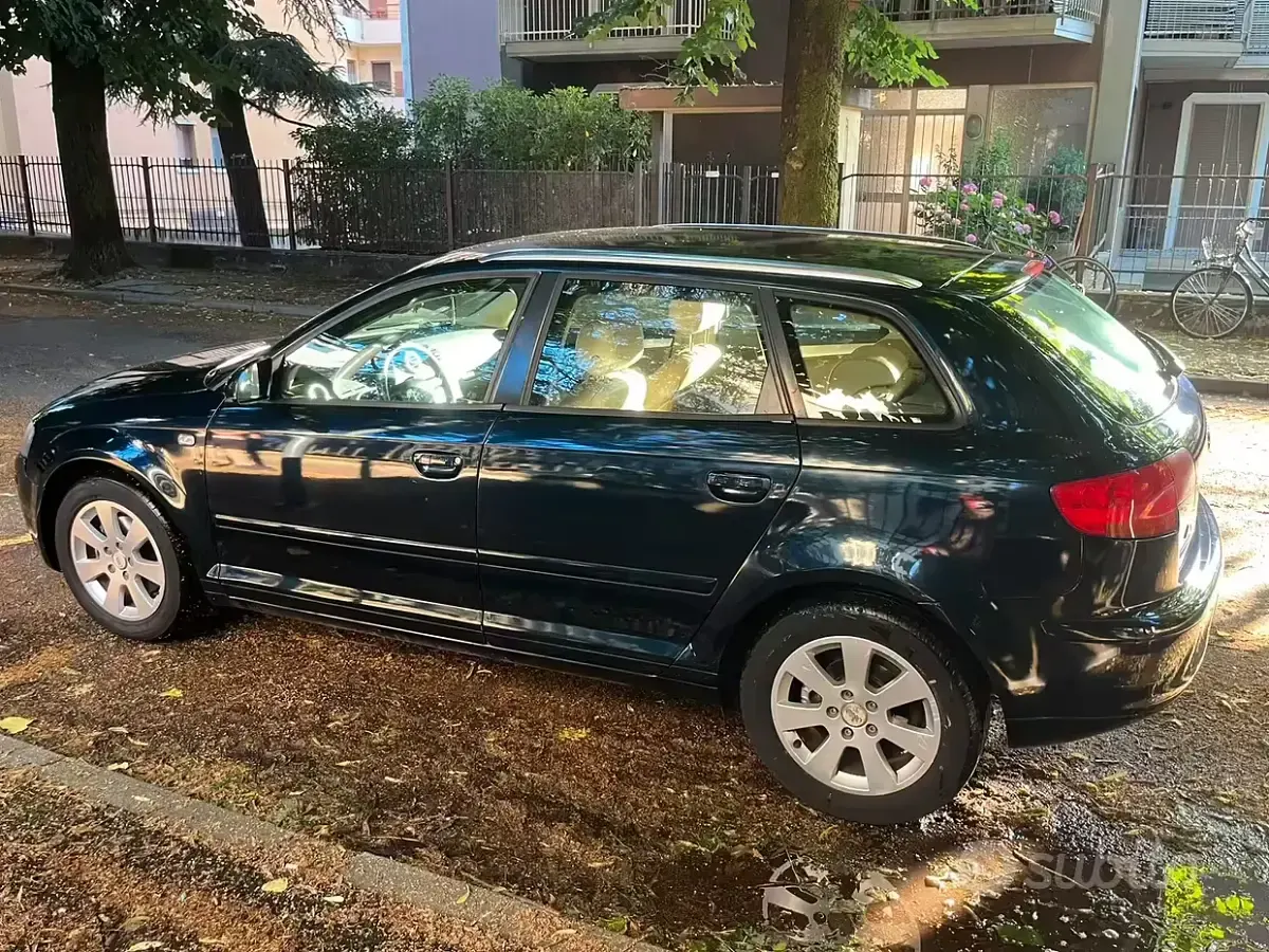 Usata Audi A3 140 CV (102 kW) 2008 Bluazzurro Utilitaria