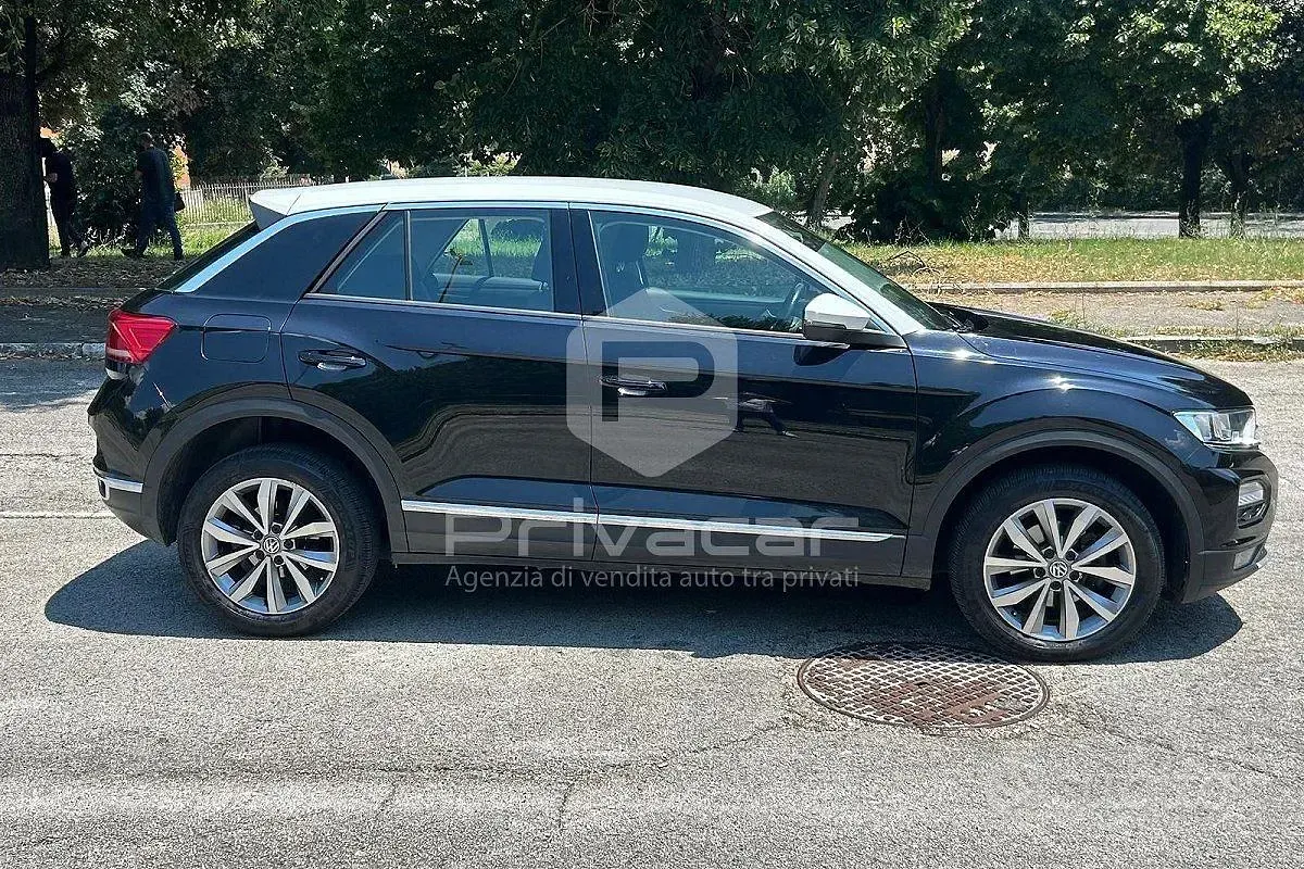 Usata VW T-Roc Style 116 CV (85 kW) 2019 Nero SUV