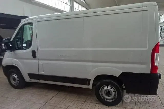 Usata Fiat Ducato 120 CV (88 kW) 2022 Bianco Furgone