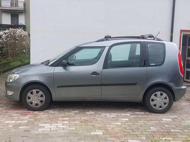 Usata Skoda Roomster Plus Edition 69 CV (50 kW) 2009 Monovolume