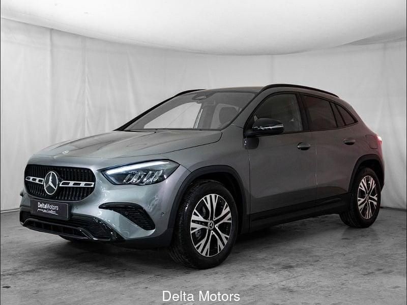 Nuova Mercedes GLA200 Advanced 150 CV (110 kW) 2026 Nero SUV