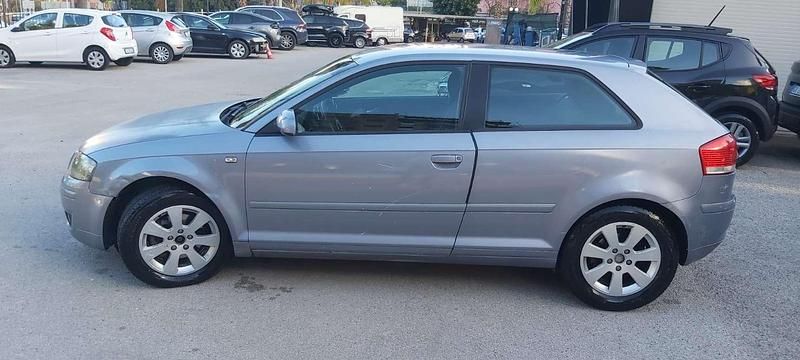 Usata Audi A3 Ambiente 140 CV (102 kW) 2004 Utilitaria