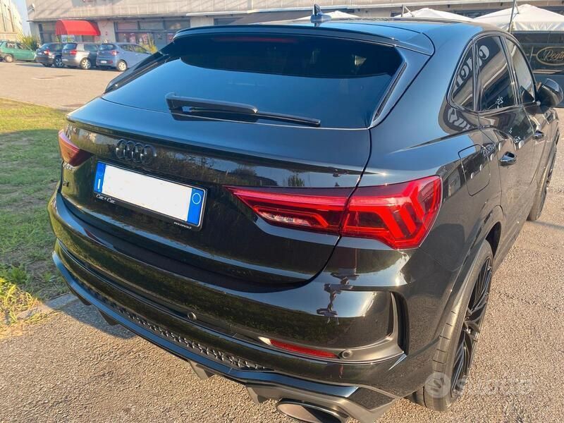 Usata Audi RS Q3 440 CV (323 kW) 2021 Nero SUV