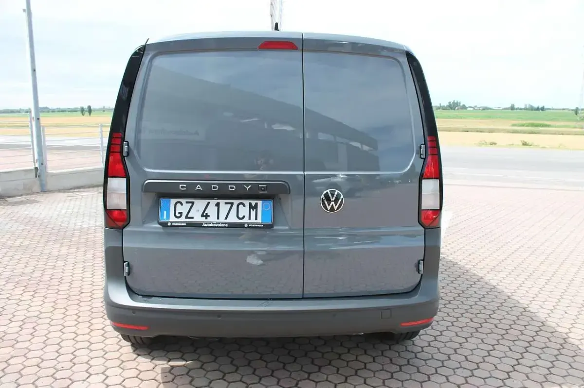 Nuova VW Caddy Business 102 CV (75 kW) 2025 Pure grey Monovolume