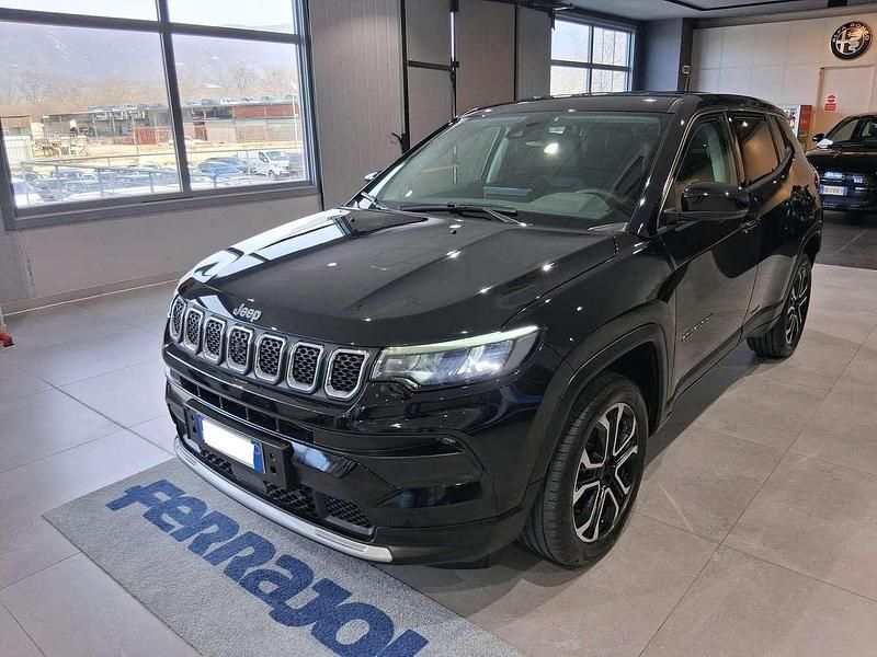 Nero Usata 2024 Jeep Compass Altitude SUV | 24.490 € (Buon prezzo) - Immagine 1/4
