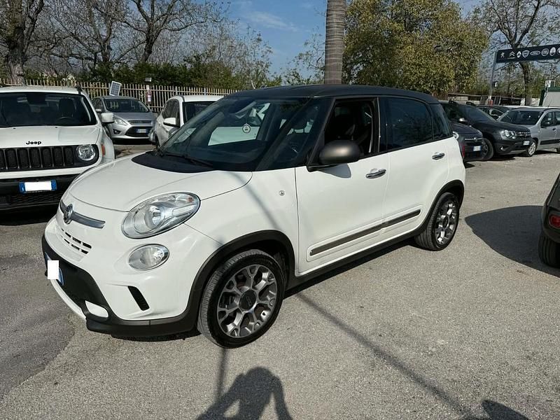 Usata Fiat 500L Trekking 95 CV (69 kW) 2016 Bianco Monovolume