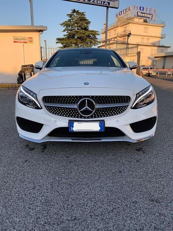 Usata Mercedes C220 170 CV (125 kW) 2017 Bianco Coupé