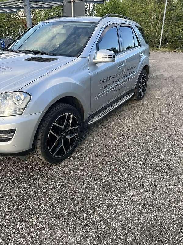Usata Mercedes ML320 224 CV (164 kW) 2011 SUV