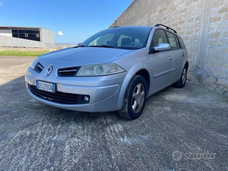 Usata Renault Mégane GrandTour 106 CV (77 kW) 2008 Grigio Station wagon
