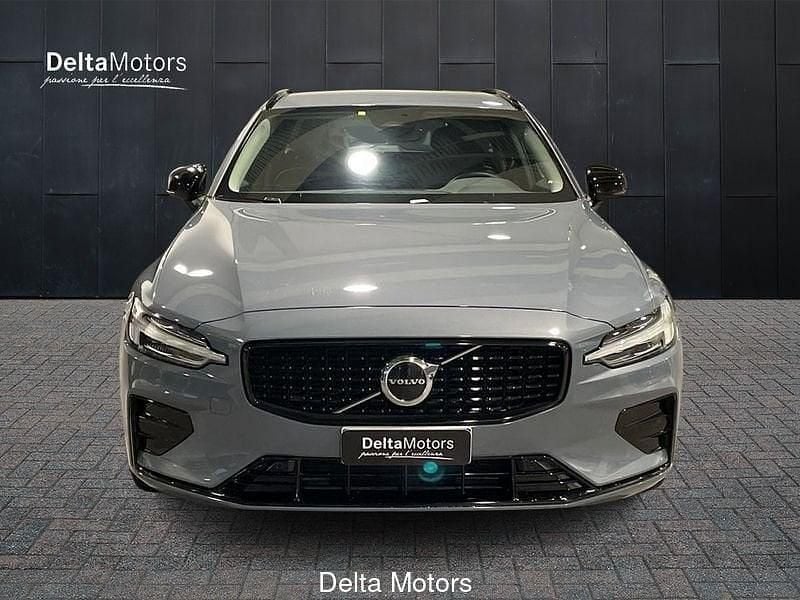 Usata Volvo V60 Plus 197 CV (144 kW) 2023 Gray Station wagon