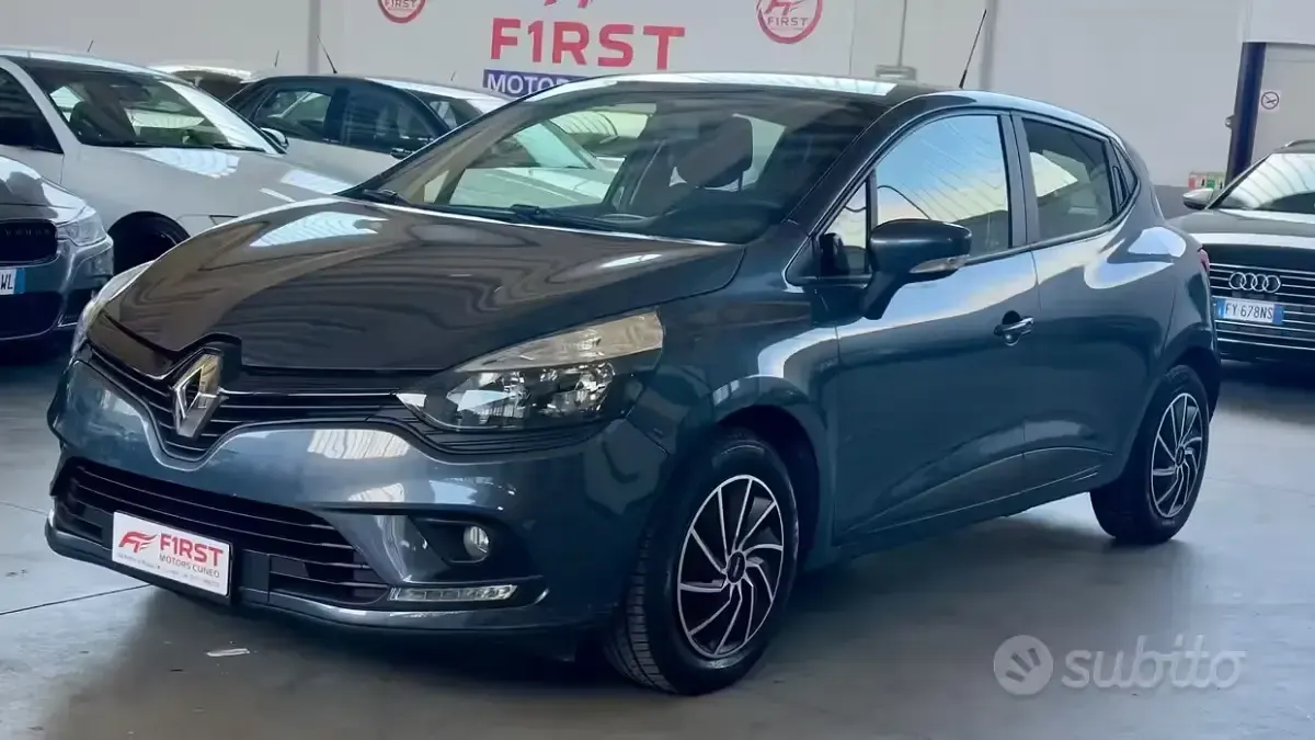 Usata Renault Clio IV 75 CV (55 kW) 2018 Blu Berlina