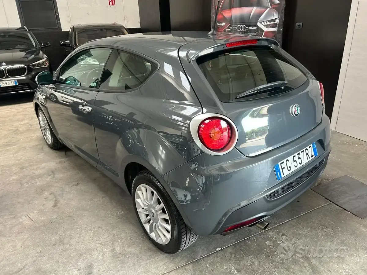 Usata Alfa Romeo MiTo 95 CV (69 kW) 2016 Grigio Utilitaria