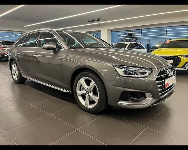 Usata Audi A4 Advanced 204 CV (150 kW) 2022 Grigio Station wagon