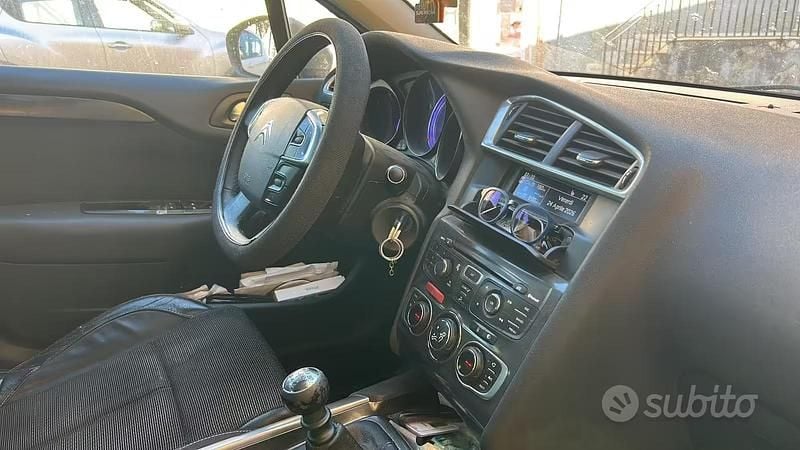 Usata Citroën C4 110 CV (80 kW) 2011 Berlina