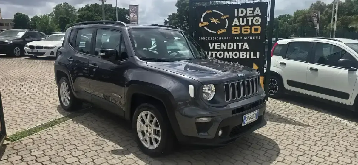 Begagnad Jeep Renegade Limited 131 HK (96 kW) 2023 SUV