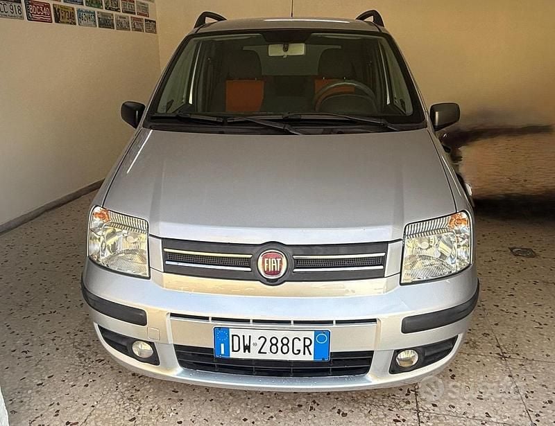 Usata Fiat Panda Dynamic 59 CV (43 kW) 2009 Grigio Berlina