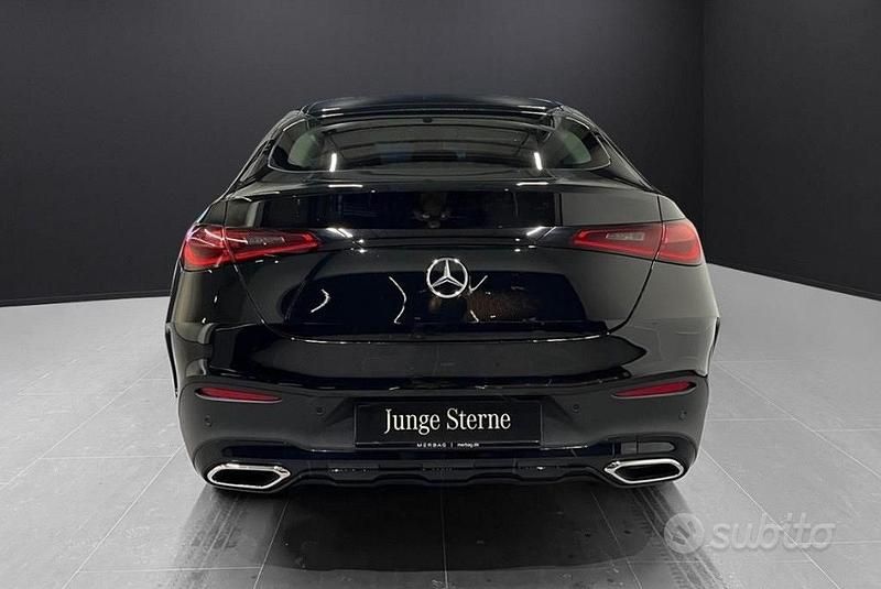Usata Mercedes GLC220 AMG 197 CV (144 kW) 2024 Nero Coupé
