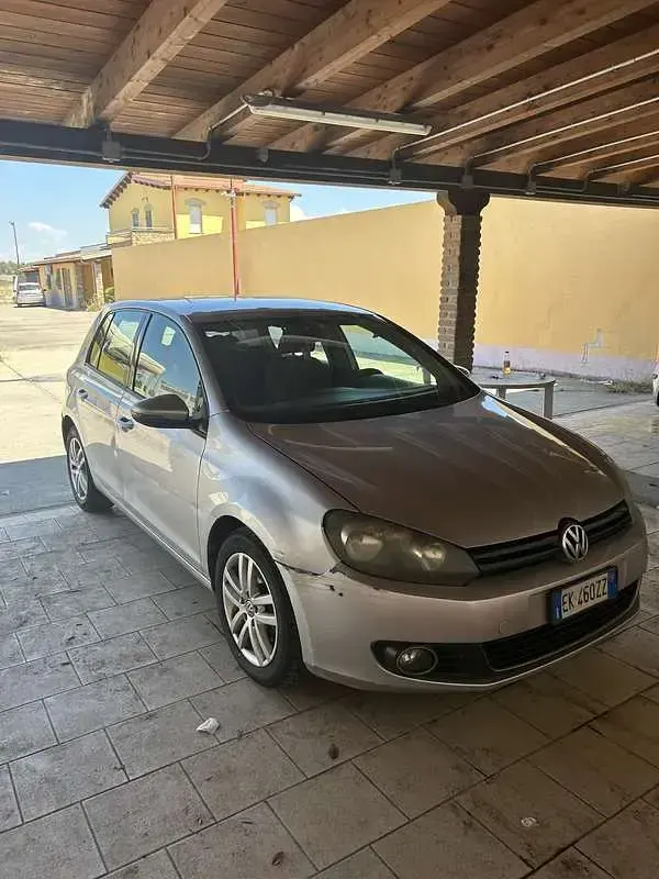 Usata VW Golf VII Highline 140 CV (102 kW) 2012 Berlina
