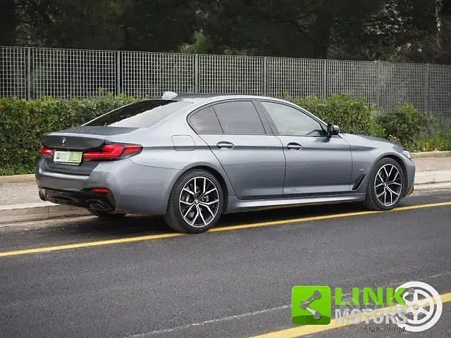Begagnad BMW 520 M Sport 190 HK (139 kW) 2020 Grå Sedan