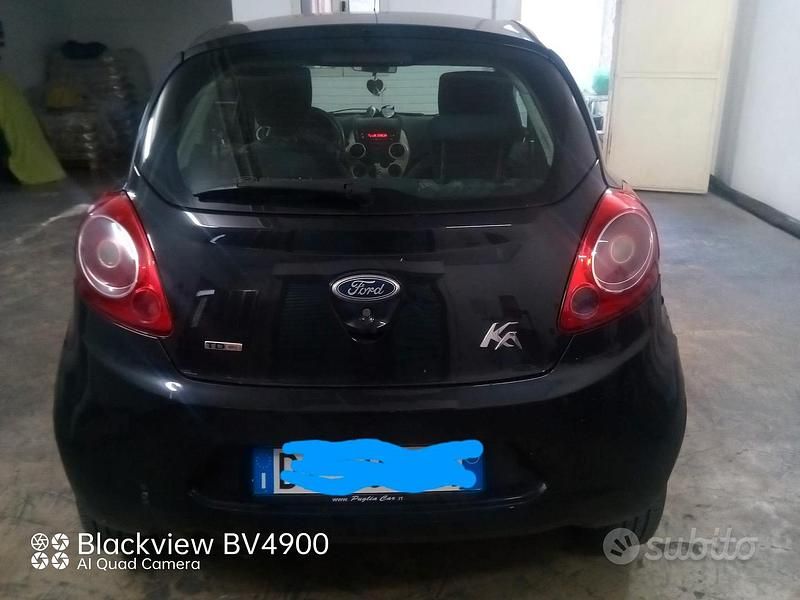 Begagnad Ford Ka 75 HK (55 kW) 2010 Svart Sedan