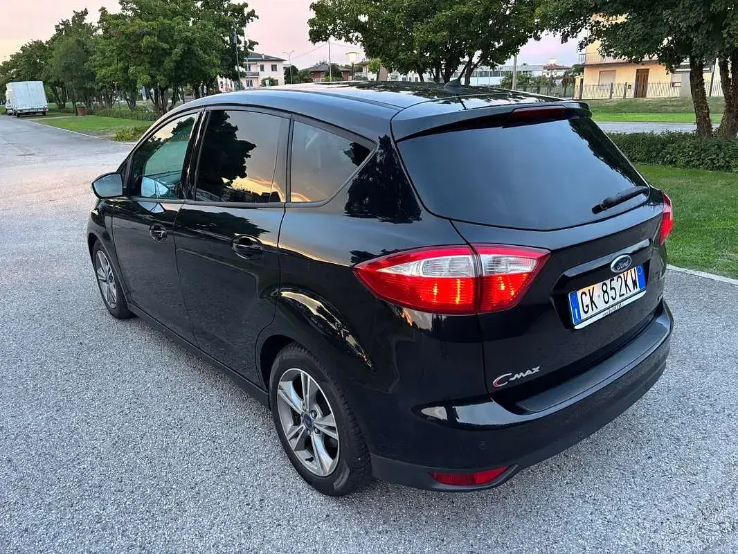 Usata Ford C-MAX Titanium S 125 CV (91 kW) 2014 Nero Monovolume