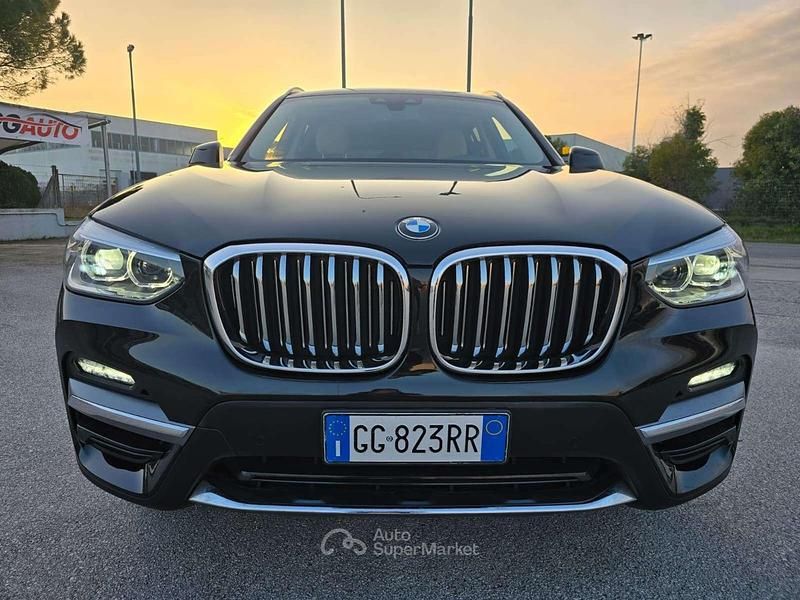 Usata BMW X3 Luxury Line 190 CV (139 kW) 2021 Nero SUV