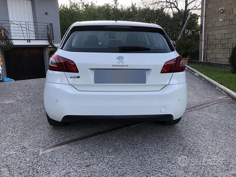 Usata Peugeot 308 Allure 116 CV (85 kW) 2014 Bianco Berlina