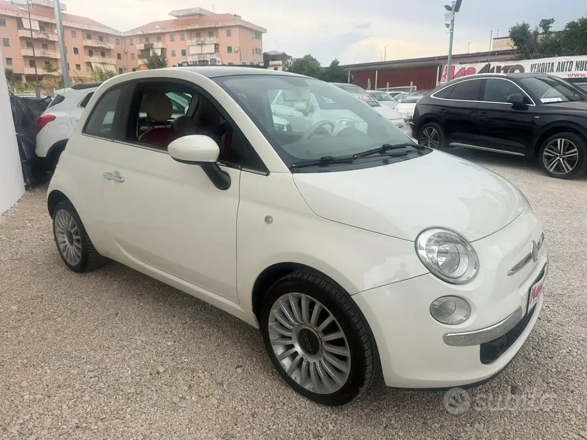 Usata Fiat 500 Lounge 69 CV (50 kW) 2008 Bianco Berlina
