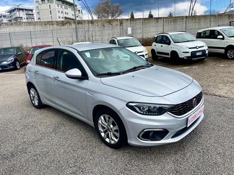 Usata Fiat Tipo 95 CV (69 kW) 2018 Grigio Berlina