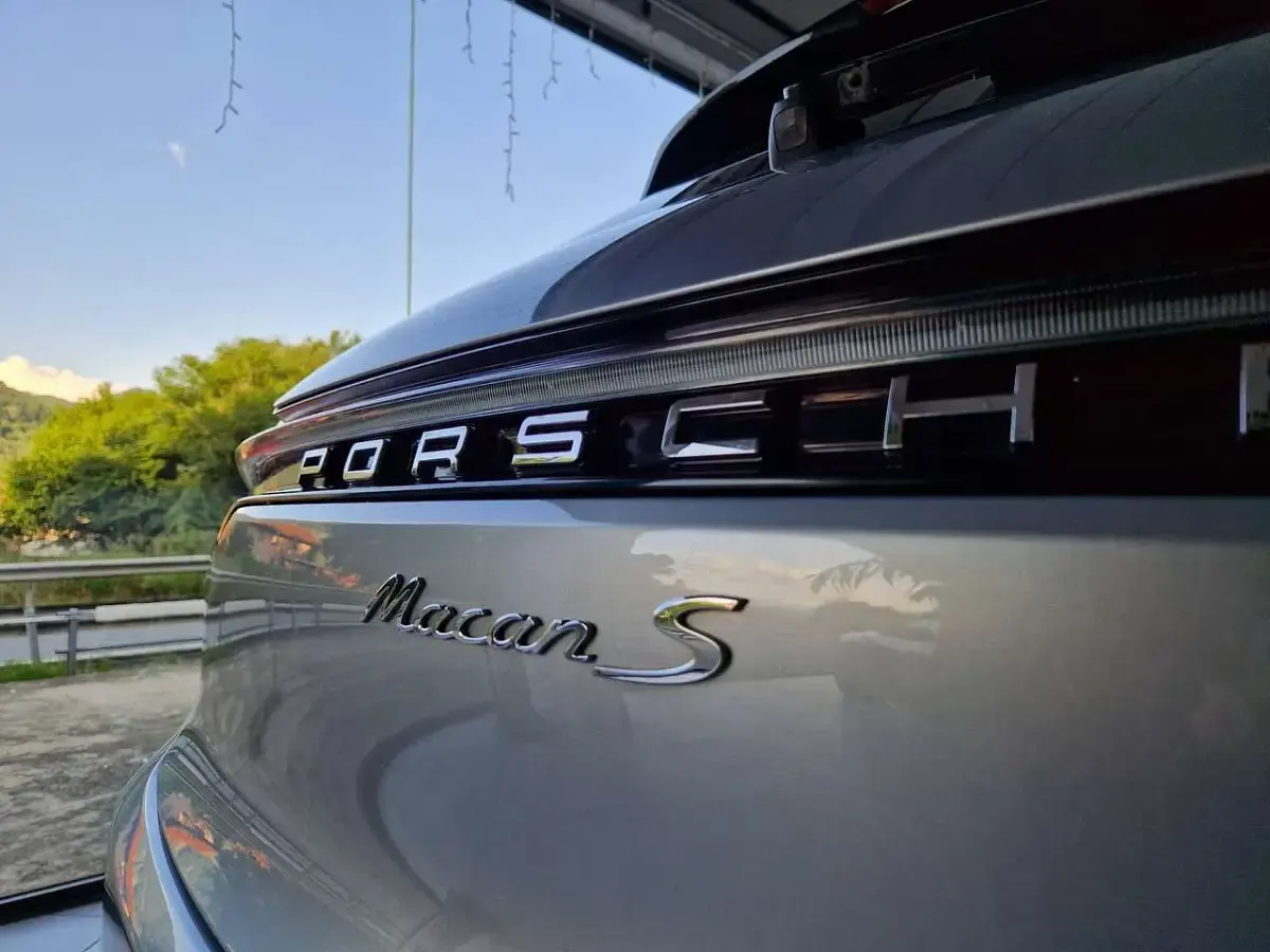 Usata Porsche Macan 340 CV (250 kW) 2019 Argento SUV