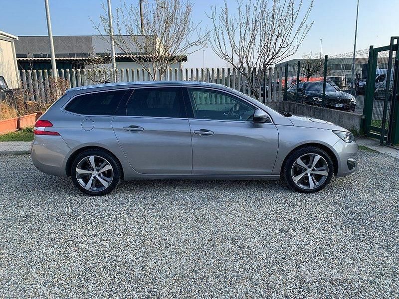 Usata Peugeot 308 Allure 120 CV (88 kW) 2015 Grigio Station wagon